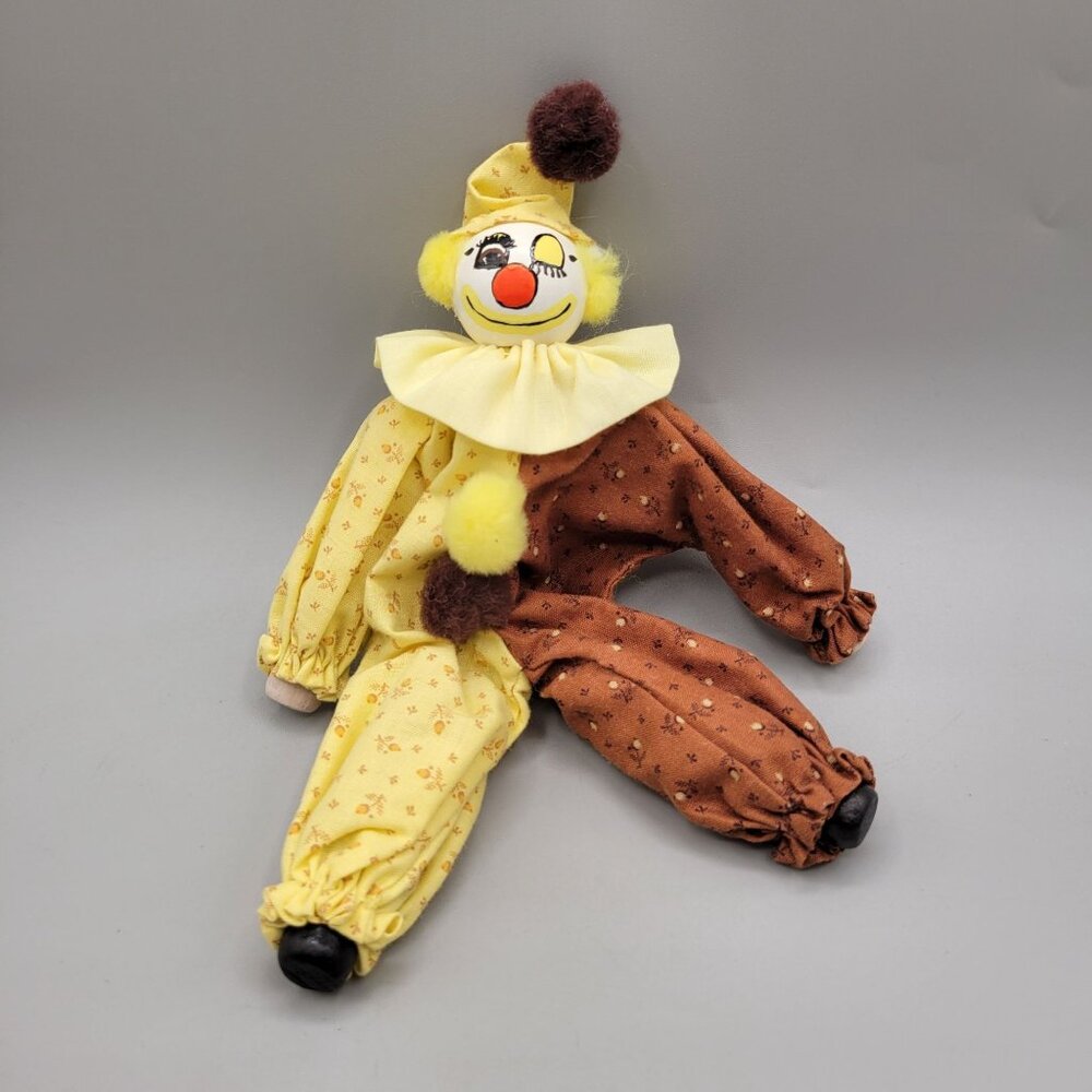 Clothes Pin Doll Winking Circus Clown Handmade Brown Yellow